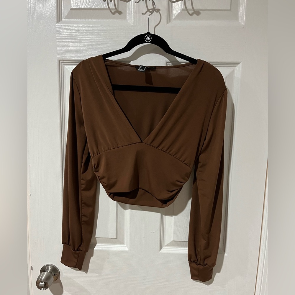 NWT Brown V-Neck Long Sleeve Crop Top from Forever 21
